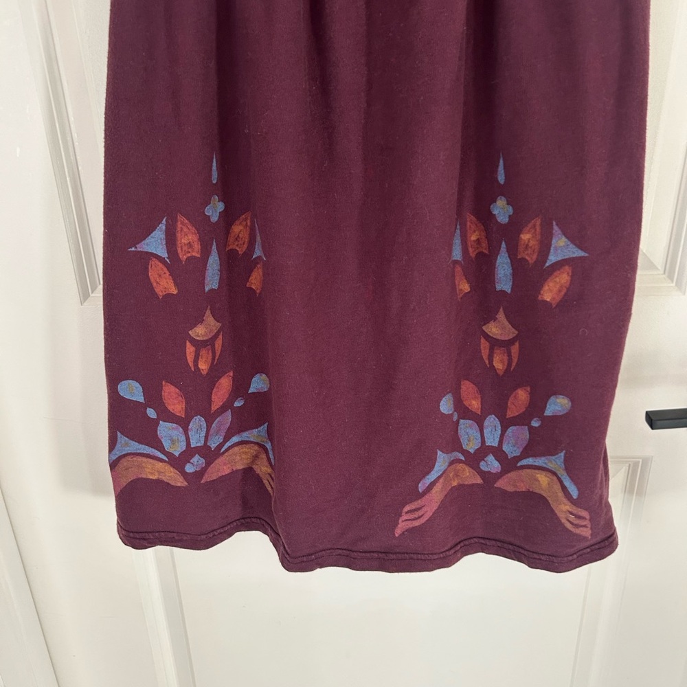 Scrapbook Strapless Maroon Dress with Blue and Rust Details - Picture 3 of 8